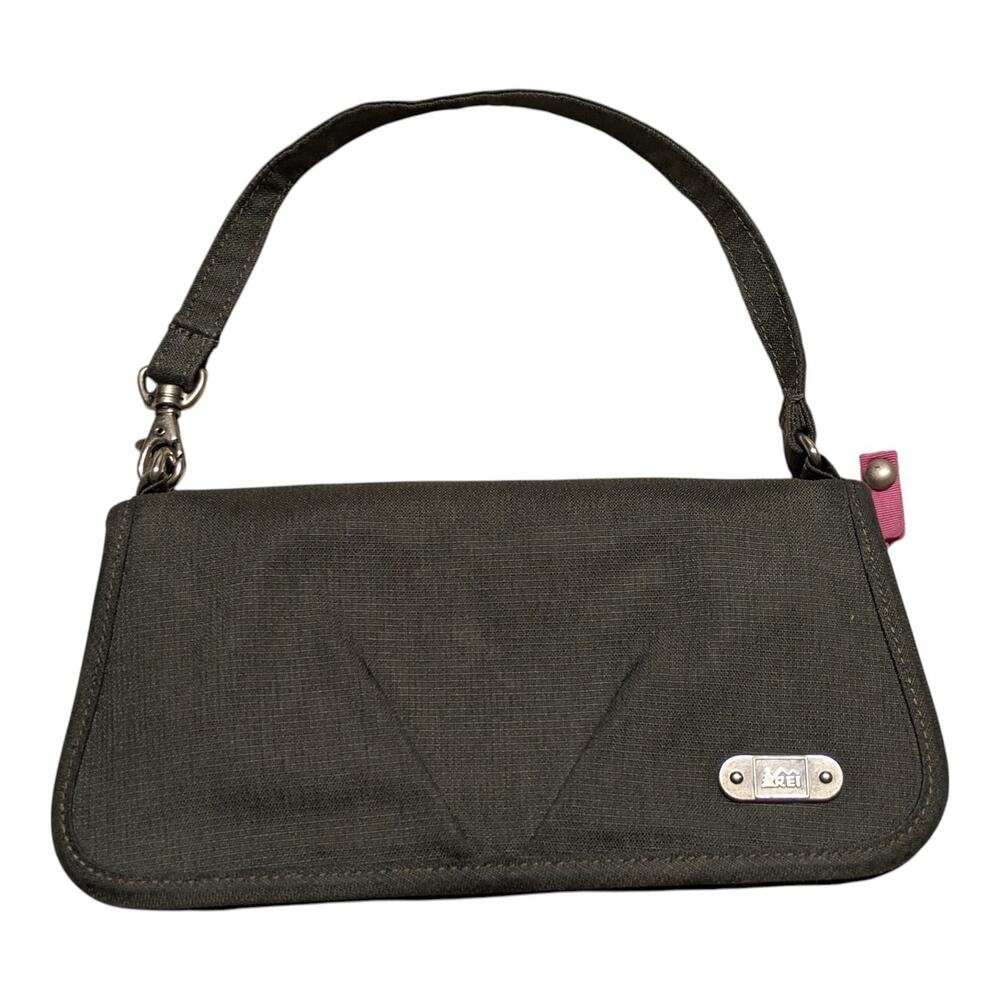 REI Wallet Wristlet Purse Womens Black Zipped Nylon Travel Clutch Bag